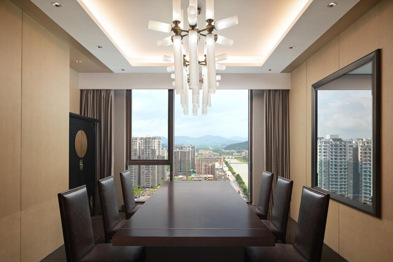 Sheraton Yunfu Xinxing Hotel المظهر الخارجي الصورة