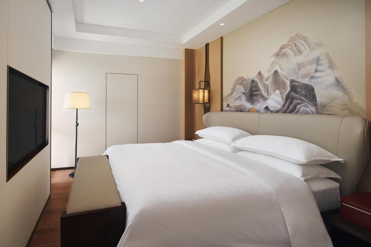 Sheraton Yunfu Xinxing Hotel المظهر الخارجي الصورة