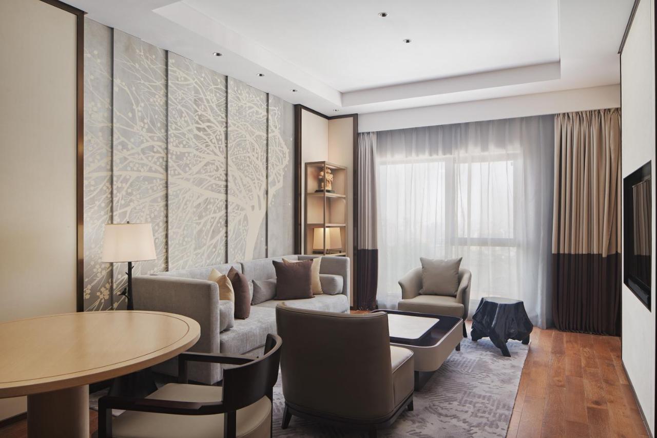 Sheraton Yunfu Xinxing Hotel المظهر الخارجي الصورة